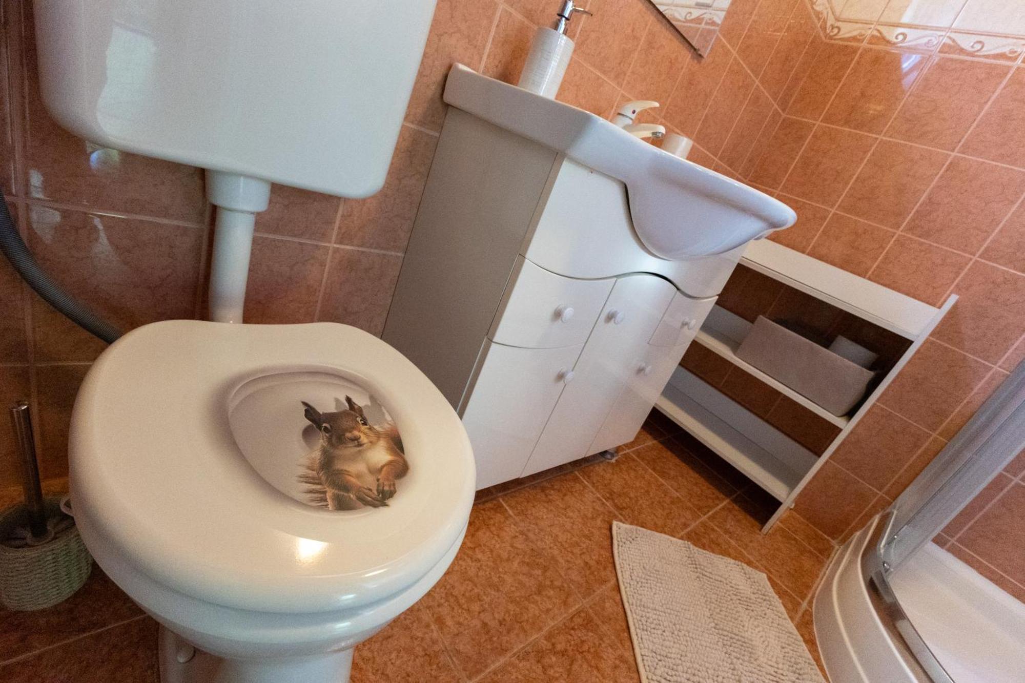 Kismokus Apartman エゲル エクステリア 写真